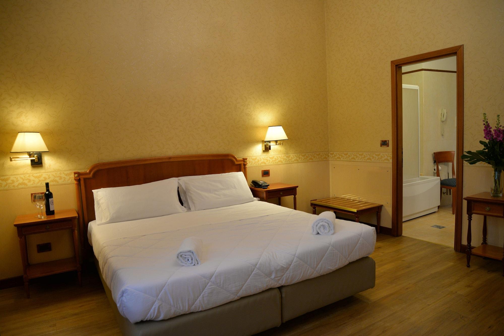 Strozzi Palace Hotel Firenze Esterno foto