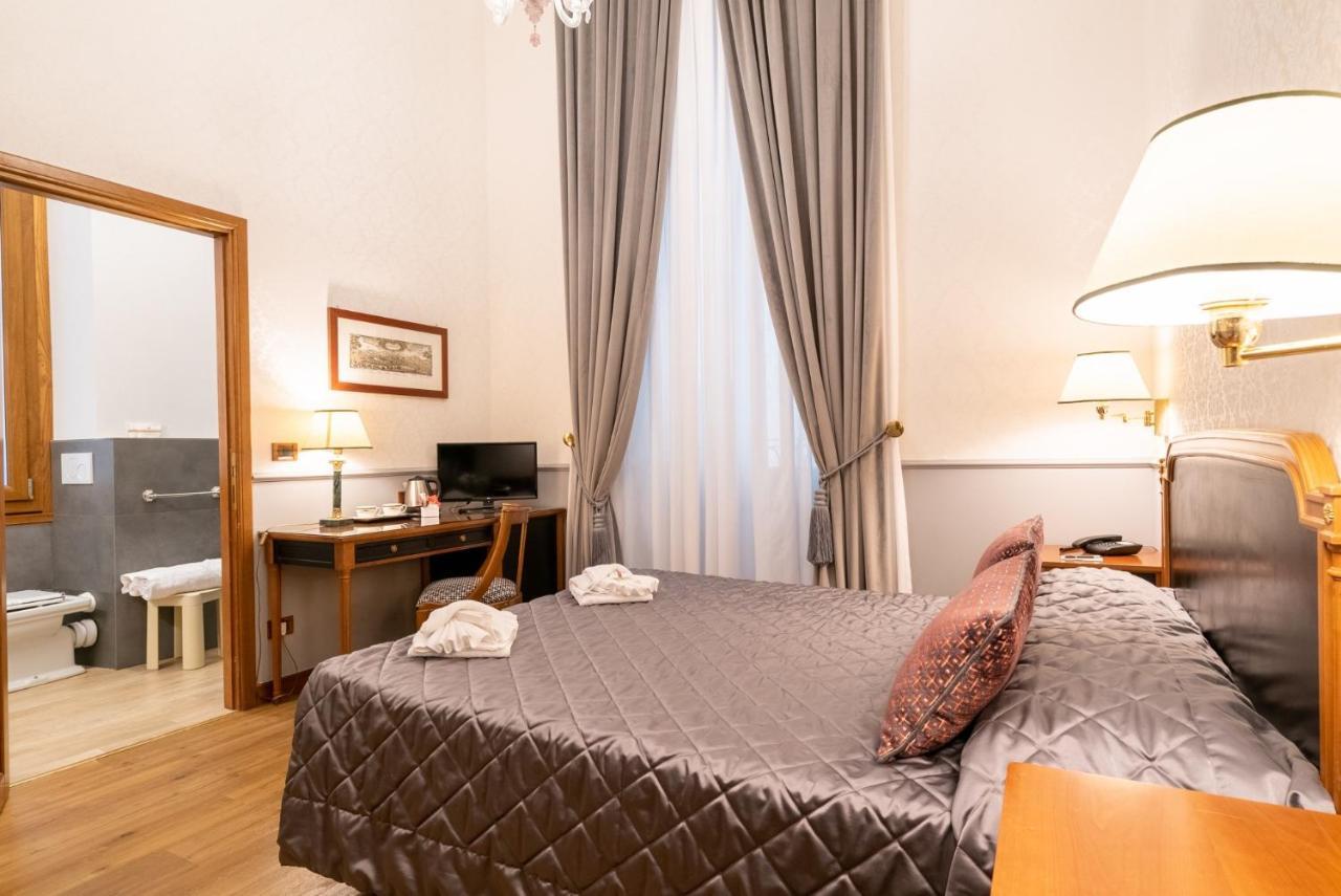 Strozzi Palace Hotel Firenze Esterno foto