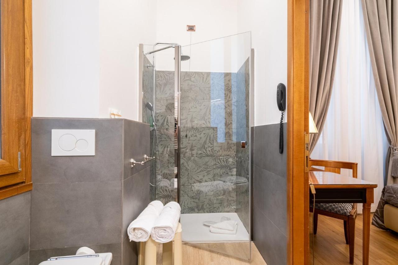 Strozzi Palace Hotel Firenze Esterno foto