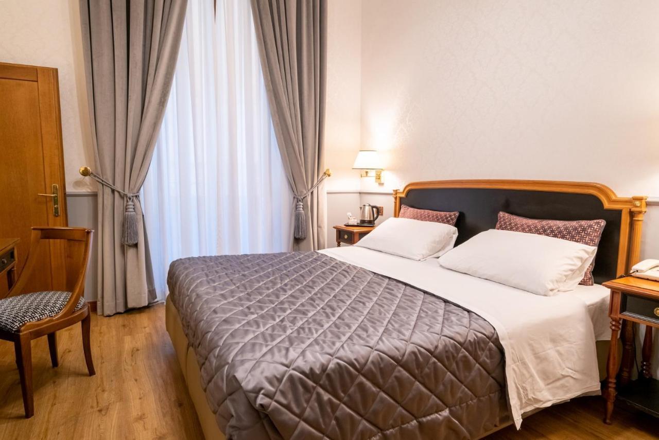 Strozzi Palace Hotel Firenze Esterno foto