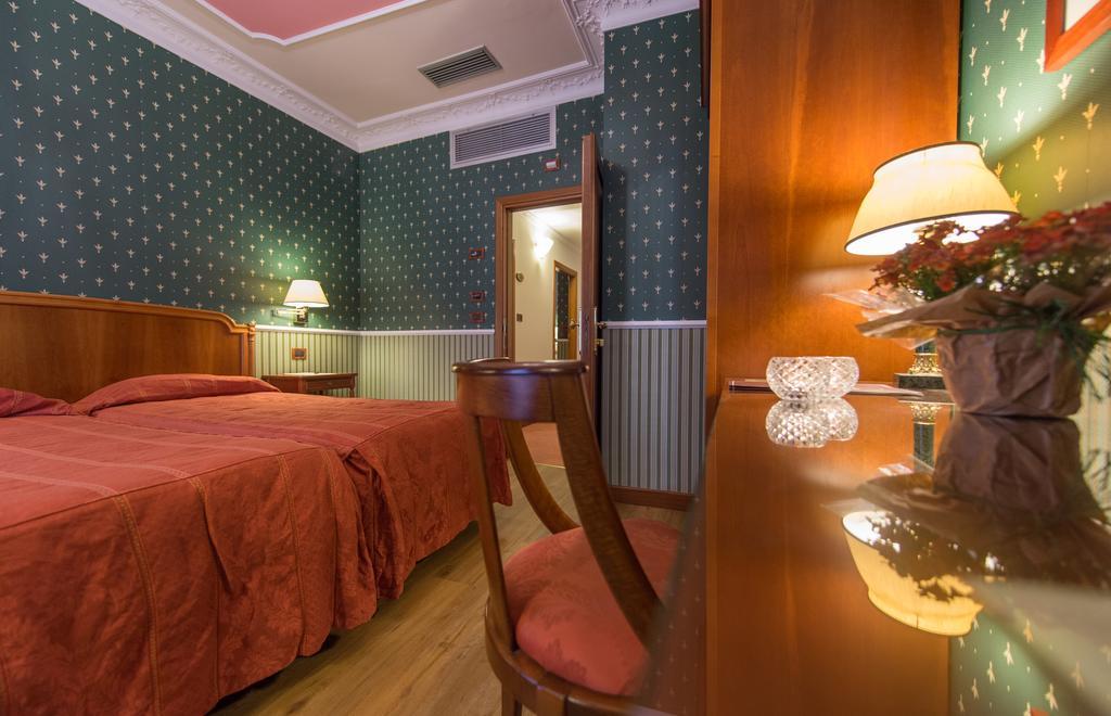 Strozzi Palace Hotel Firenze Esterno foto