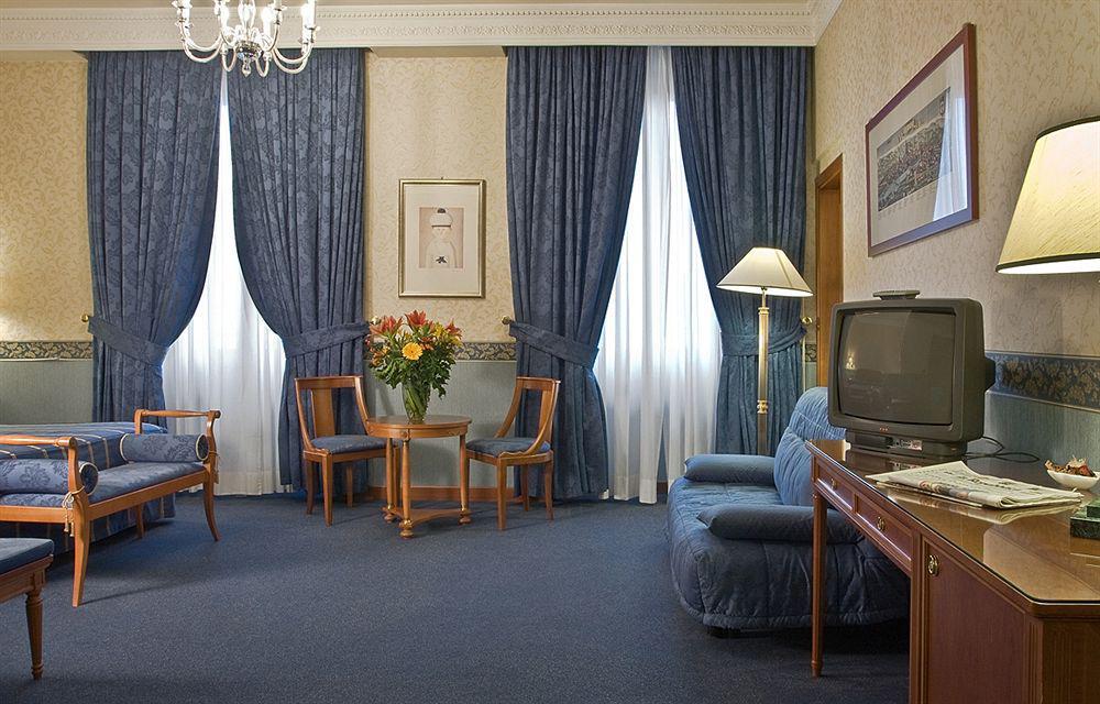 Strozzi Palace Hotel Firenze Camera foto