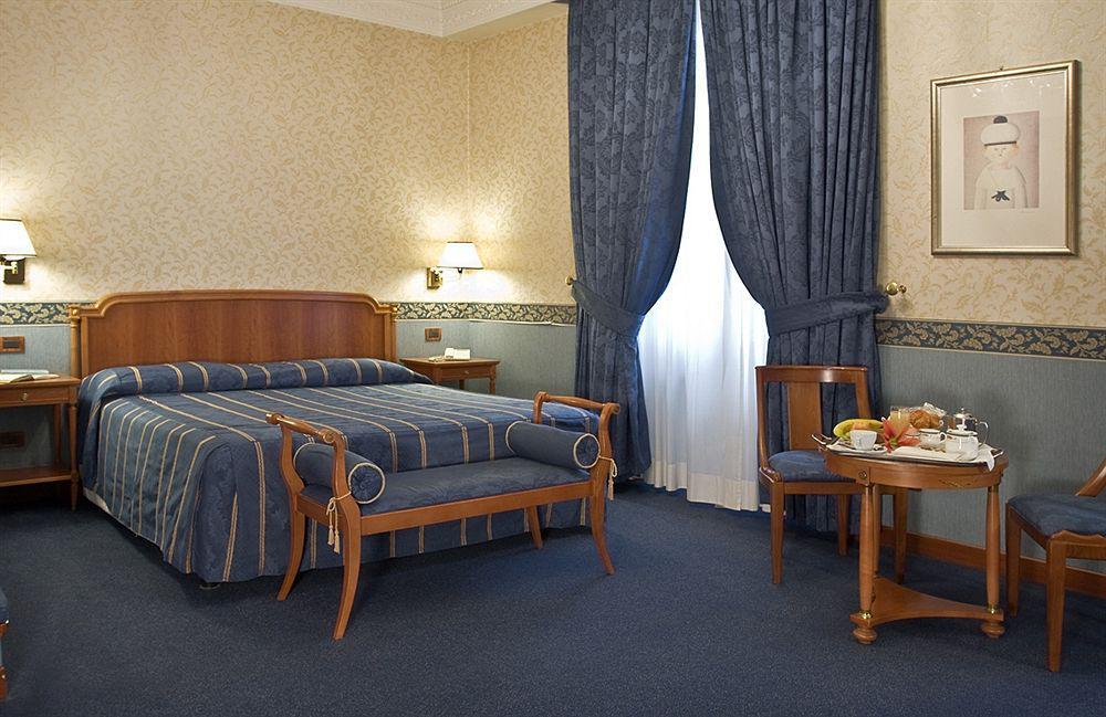 Strozzi Palace Hotel Firenze Esterno foto